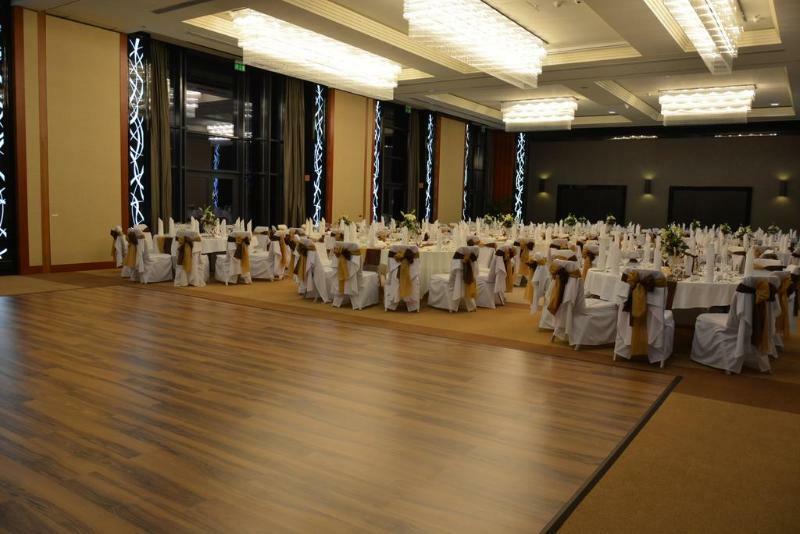 Four Points By Sheraton és Konferenciaközpont Hotel 4*